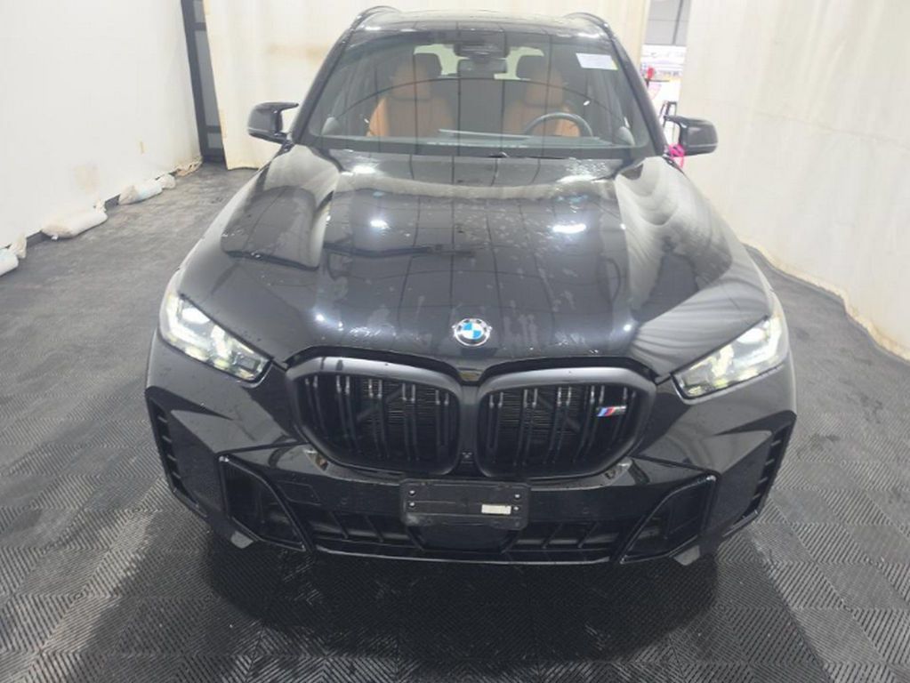 Used 2026 BMW X5 M60i AWD/4WD image 3
