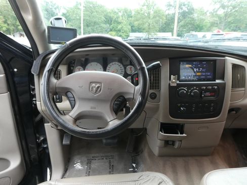 Used 2003 Dodge Ram 3500 Truck SLT AWD/4WD image 13
