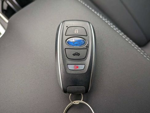 New 2025 Subaru Ascent Limited AWD/4WD image 32