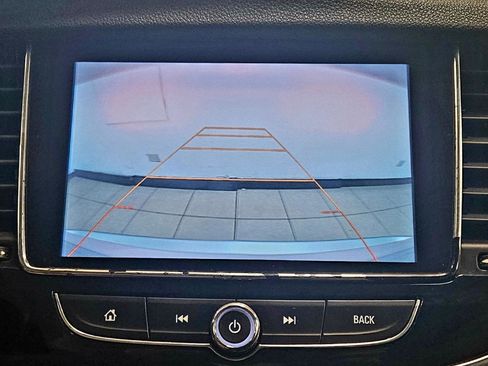 Used 2017 Buick Encore Preferred image 27