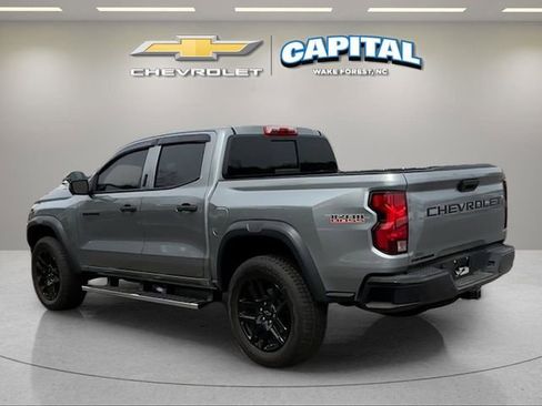 Used 2025 Chevrolet Colorado Trail Boss image 4