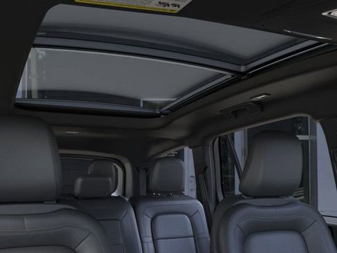 New 2025 Lincoln Aviator Reserve image 22