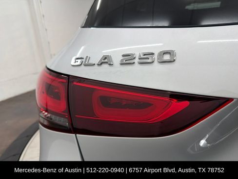 Certified 2023 Mercedes-Benz GLA 250 image 11