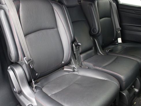 Used 2023 Honda Odyssey Sport image 24