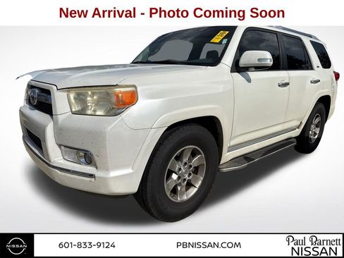 Used 2011 Toyota 4Runner SR5 RWD image 1