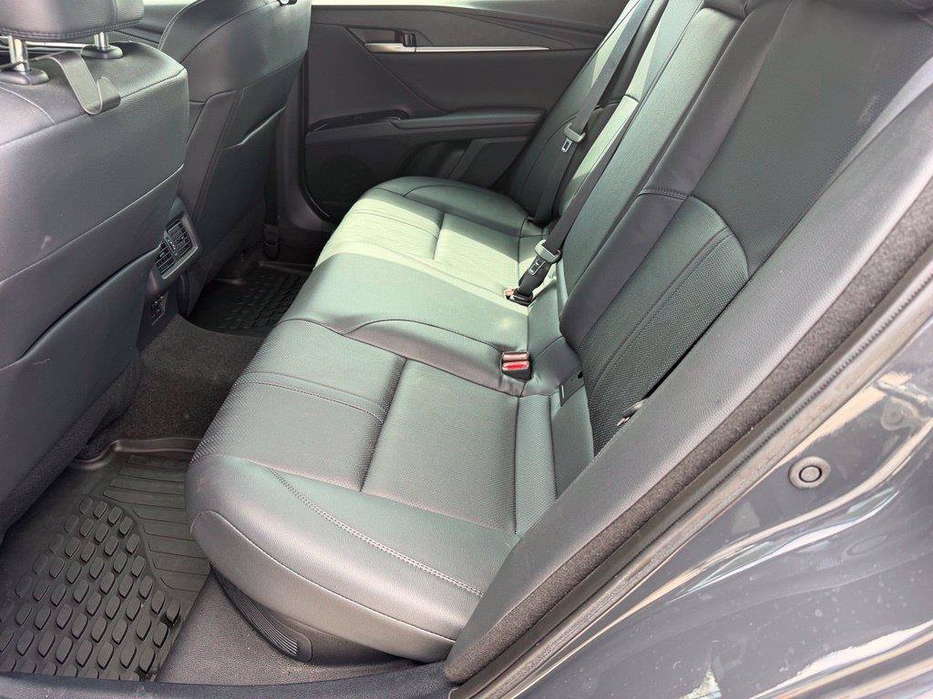 Used 2025 Toyota Camry XSE FWD image 11