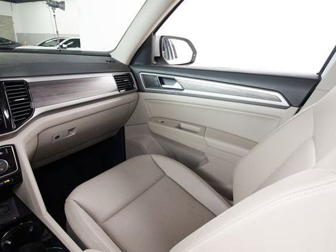 Used 2021 Volkswagen Atlas SEL w/ MDO Package (Bench Seat) AWD/4WD image 7