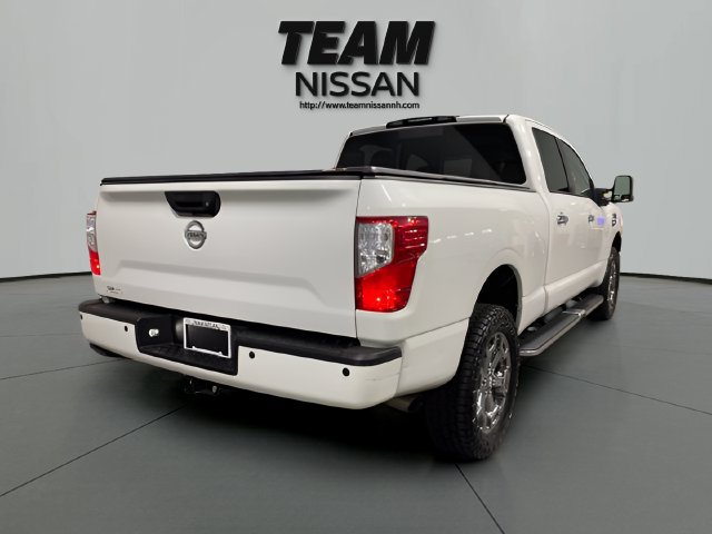 Used 2019 Nissan Titan SV w/ SV Convenience Package AWD/4WD image 7