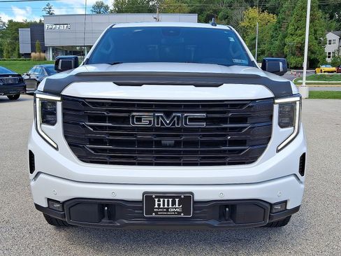 Used 2024 GMC Sierra 1500 Elevation w/ Elevation Premium Package AWD/4WD image 29