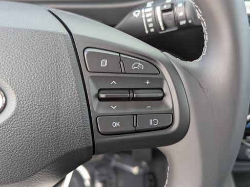 New 2026 Hyundai Venue SEL FWD image 32