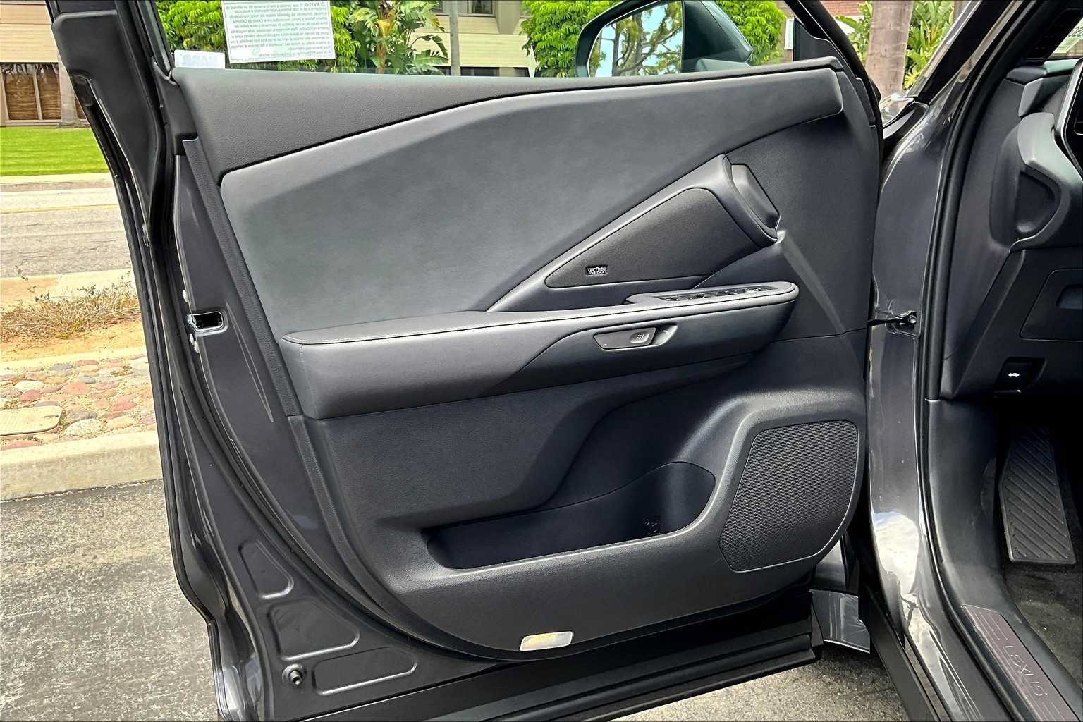 Certified 2025 Lexus TX 350 AWD w/ Technology Package image 16