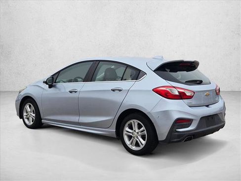 Used 2017 Chevrolet Cruze LT w/ Convenience Package image 7