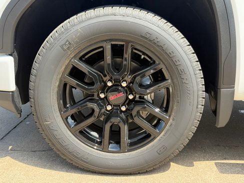 New 2026 GMC Sierra 1500 Pro w/ Graphite Edition image 7