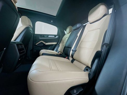 New 2026 Porsche Cayenne Coupe image 24