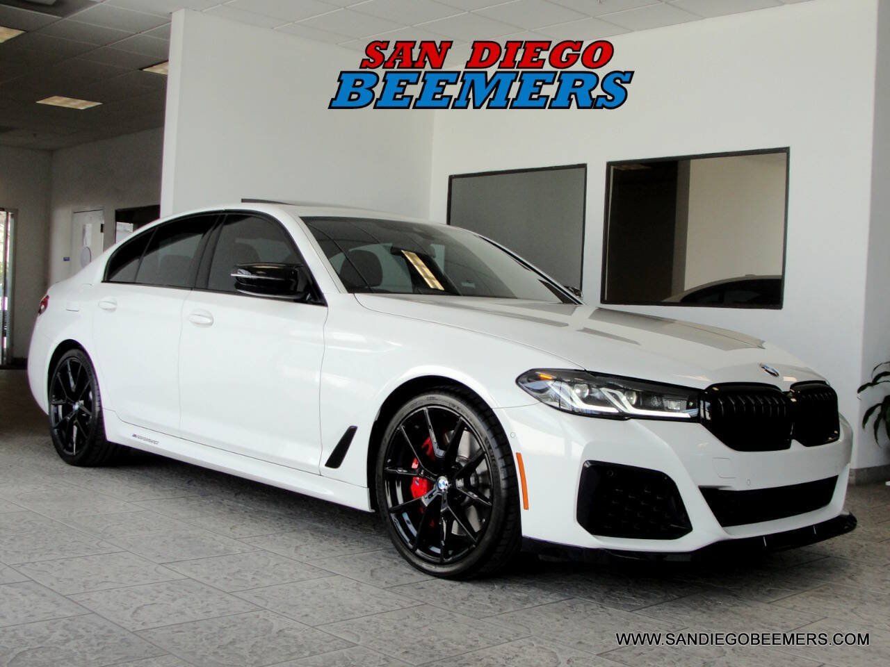 Used 2023 BMW 540i w/ M Sport Package RWD image 21