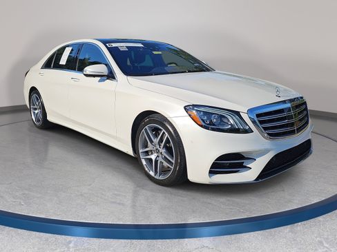 Used 2019 Mercedes-Benz S 560 4MATIC Sedan image 3
