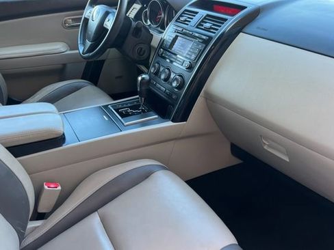 Used 2012 MAZDA CX-9 Touring w/ Moonroof & Bose Audio Pkg image 19