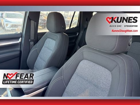 Used 2025 GMC Terrain Elevation image 23