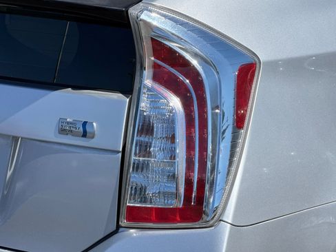 Used 2014 Toyota Prius Three FWD image 47
