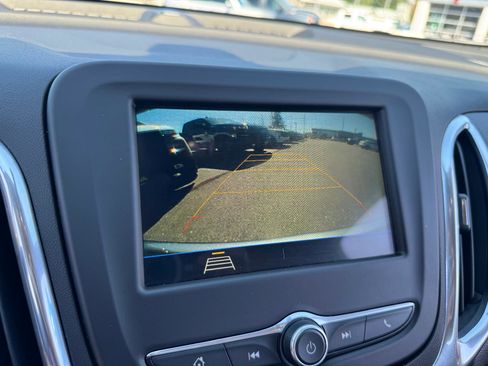 Used 2019 Chevrolet Equinox LT image 31