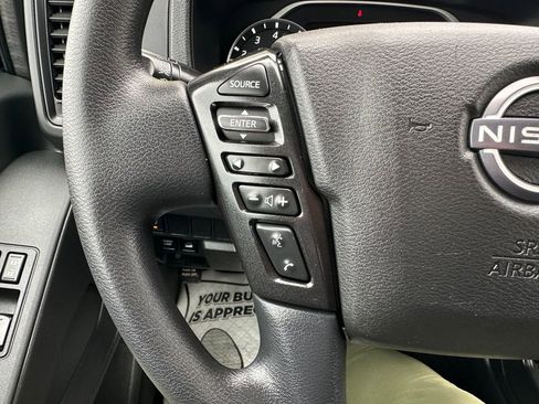 Used 2024 Nissan Frontier S w/ Technology Package AWD/4WD image 3