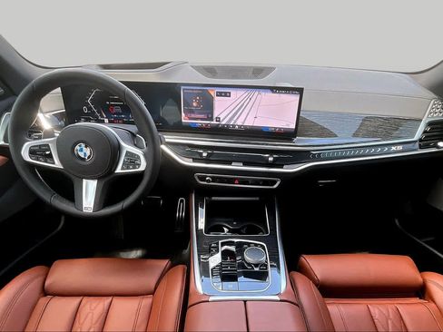 Used 2026 BMW X5 sDrive40i w/ M Sport Package RWD image 14