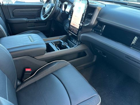 New 2026 RAM 3500 Limited AWD/4WD image 18