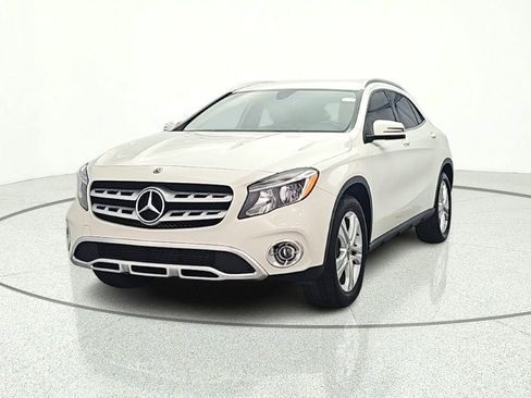 Used 2018 Mercedes-Benz GLA 250 image 2