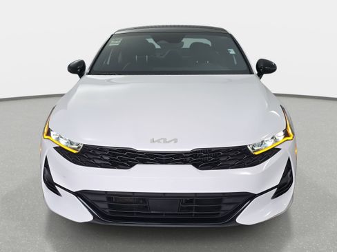 Used 2023 Kia K5 GT-Line image 2