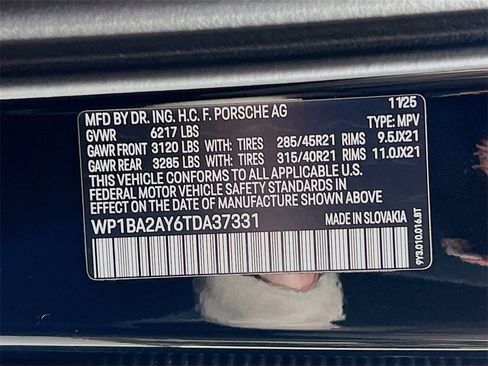 New 2026 Porsche Cayenne Base image 34