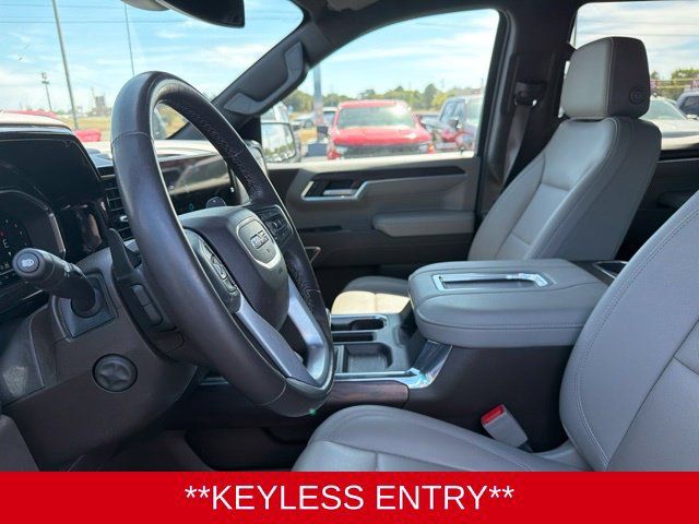 Used 2022 GMC Sierra 1500 SLT AWD/4WD image 11