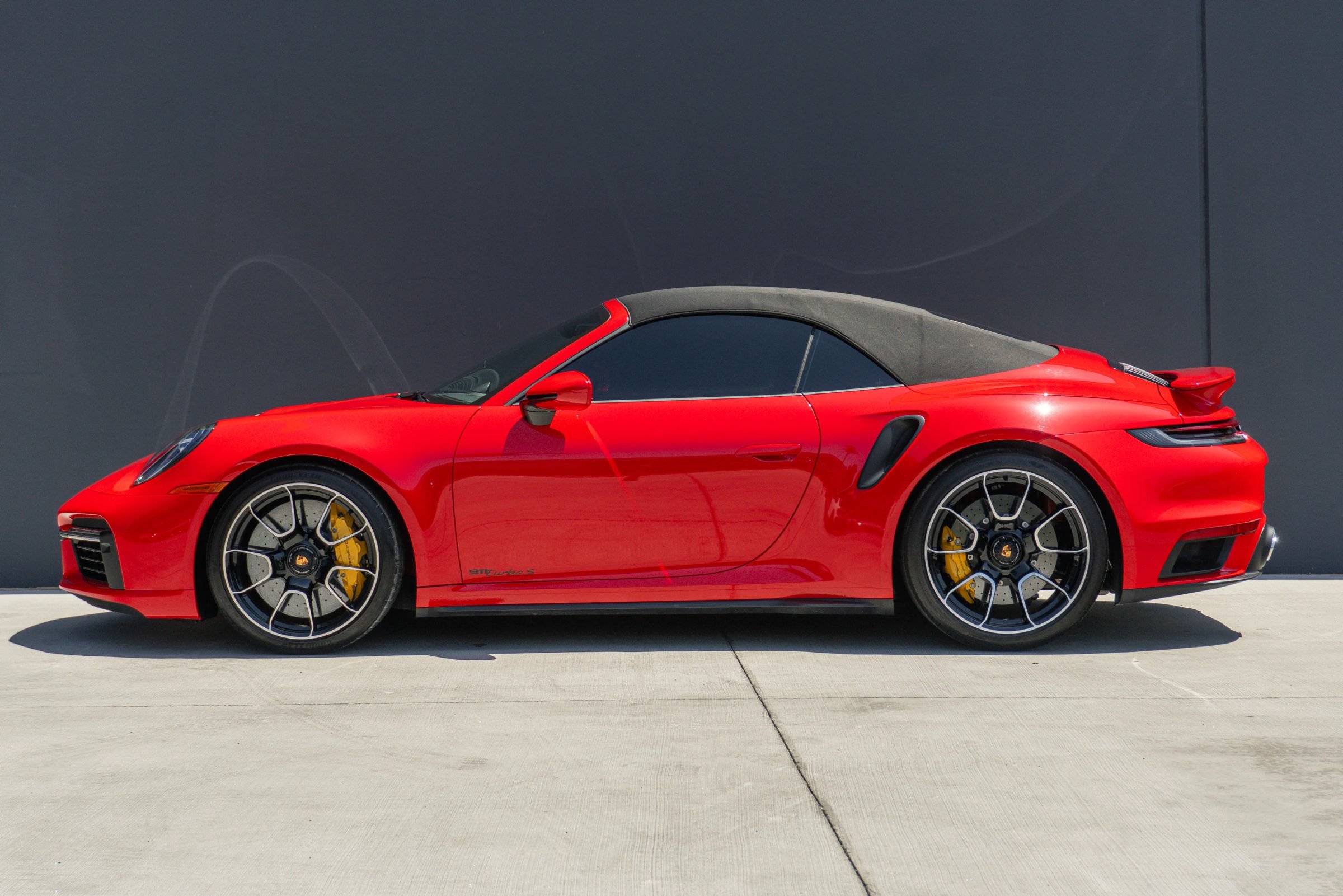 Used 2024 Porsche 911 Turbo S AWD/4WD image 2