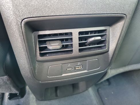 Certified 2023 GMC Canyon Denali AWD/4WD image 15