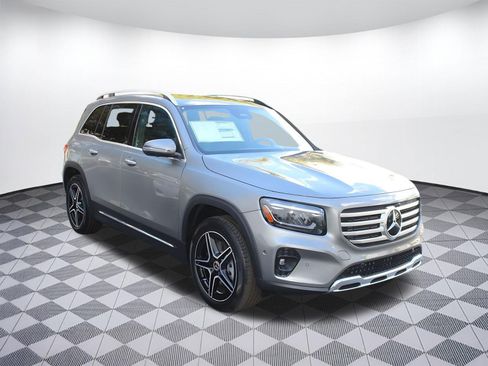 New 2026 Mercedes-Benz GLB 250 image 7