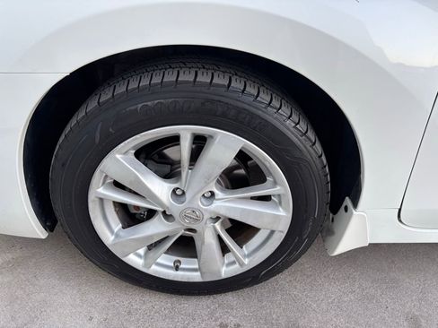 Used 2013 Nissan Altima 2.5 SV image 11