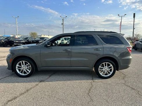Used 2024 Dodge Durango GT image 2
