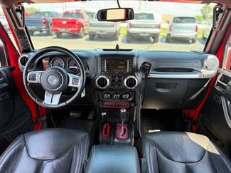 Used 2016 Jeep Wrangler Unlimited Rubicon AWD/4WD video 2