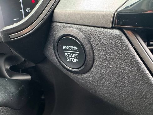 Certified 2024 Ford Escape Active AWD/4WD image 18