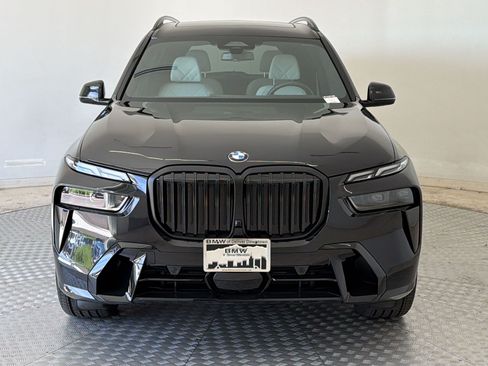 Used 2026 BMW X7 xDrive40i w/ M Sport Package AWD/4WD image 6