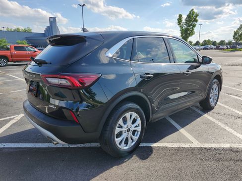 Used 2024 Ford Escape Active AWD/4WD image 17