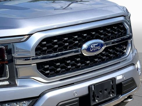 Used 2021 Ford F150 Platinum w/ Equipment Group 701A High AWD/4WD image 27