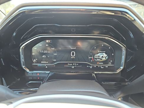 Used 2025 GMC Sierra 1500 SLT image 24