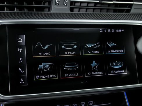 Used 2021 Audi RS 6 AWD/4WD image 29