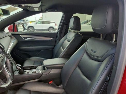 Certified 2023 Cadillac XT5 Luxury FWD image 5