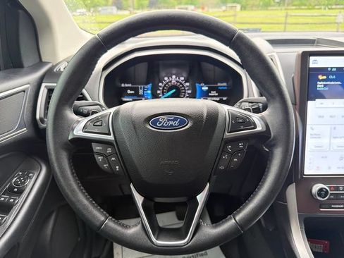 Used 2021 Ford Edge SEL w/ Convenience Package AWD/4WD image 15