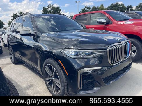 Used 2022 BMW X7 M50i w/ Luxury Seating Package AWD/4WD image 1