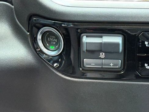 New 2026 GMC Sierra 1500 Elevation w/ LPO, Elevation Black Package image 30