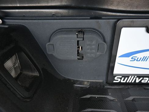 Used 2017 Toyota Tacoma SR5 image 43