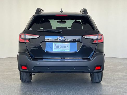 Certified 2024 Subaru Outback Onyx Edition image 5
