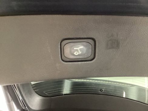 Used 2024 Ford Edge SEL w/ Convenience Package image 32